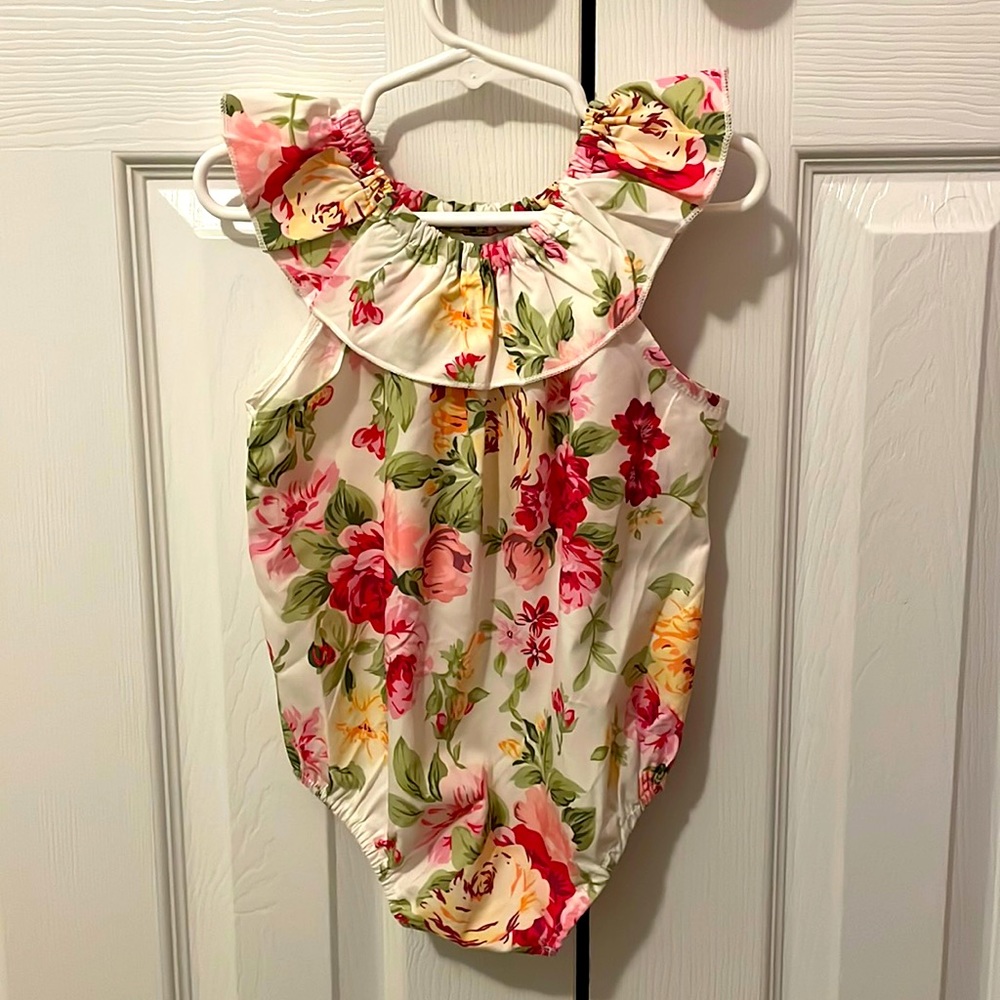 Baby Floral pink and white bubble